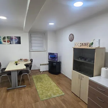 U Srcu Grada Apartman